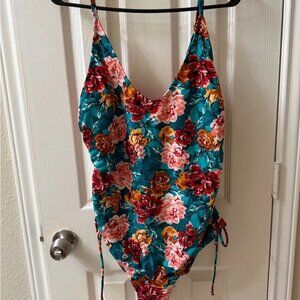 Time & Tru Floral One Piece Swimsuit
